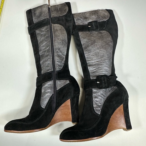 Donald J. Pliner Heidy Black Leather & Suede Wedge Boots Sz 8 - Picture 3 of 7